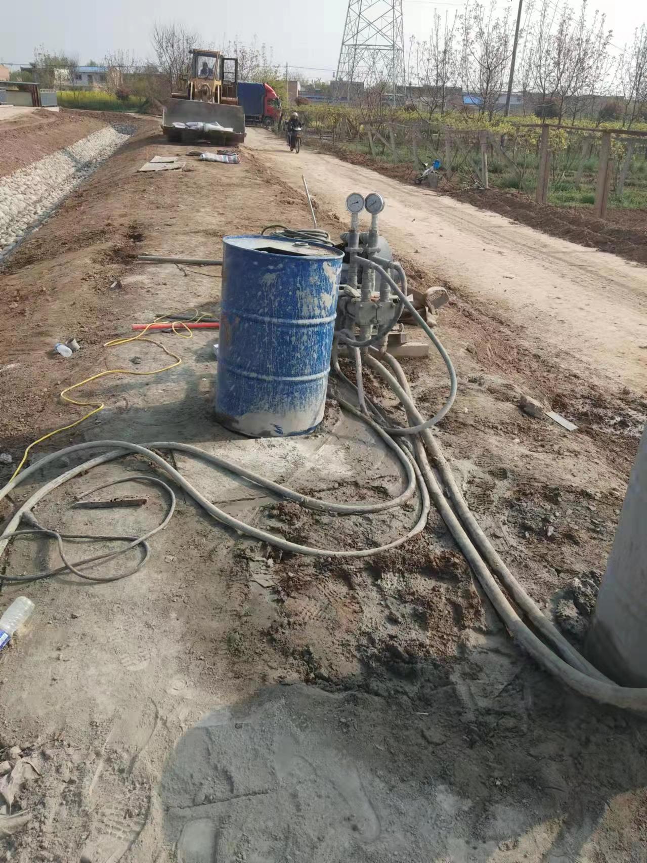 白碱滩顶管注浆